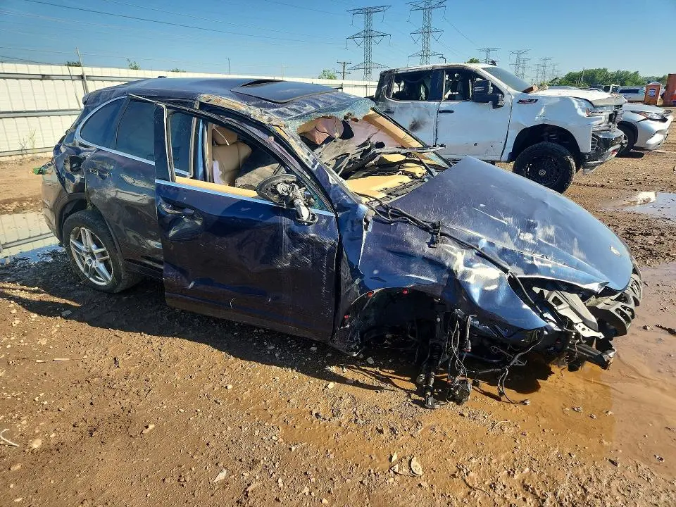2011 PORSCHE CAYENNE S  