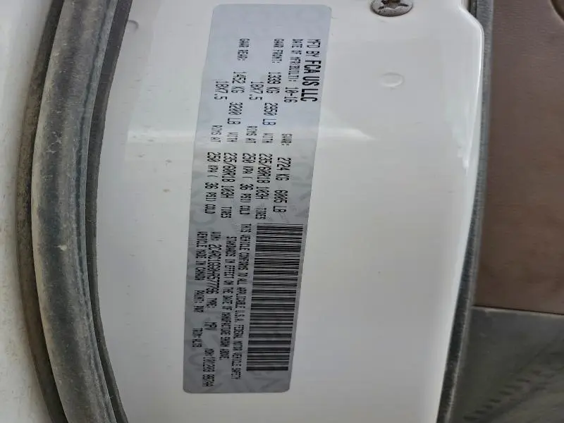 2017 CHRYSLER PACIFICA LIMITED  