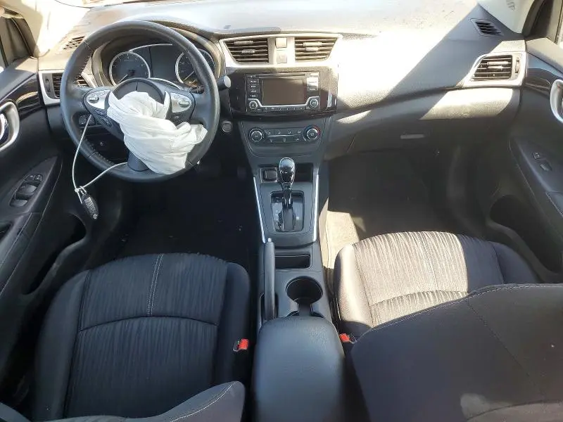 2016 NISSAN SENTRA SV  