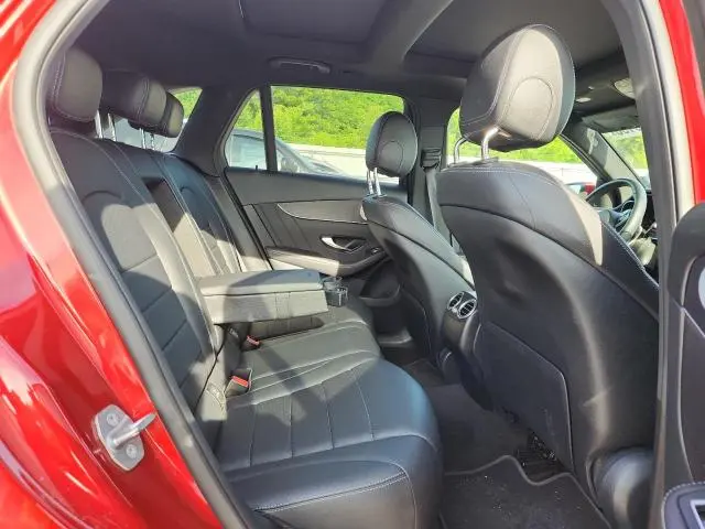 2021 MERCEDES-BENZ GLC 300 4MATIC  