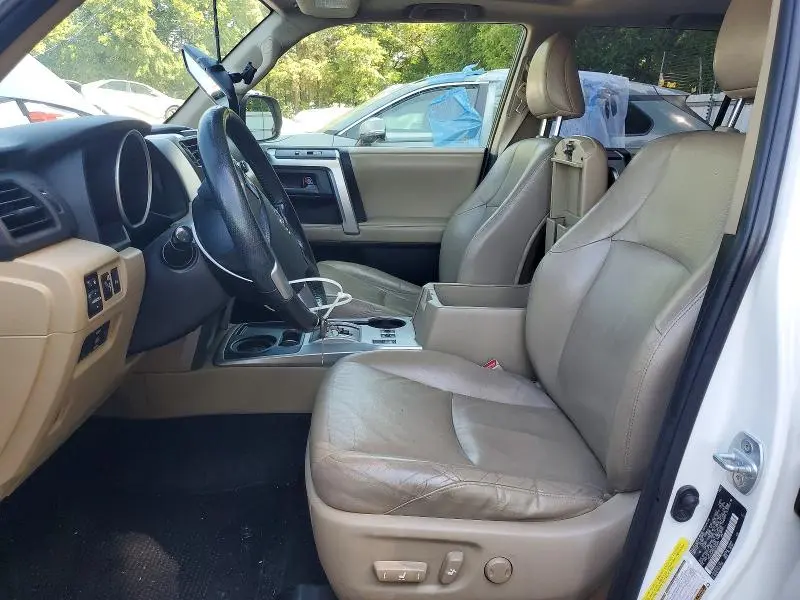 2013 TOYOTA 4RUNNER SR5  