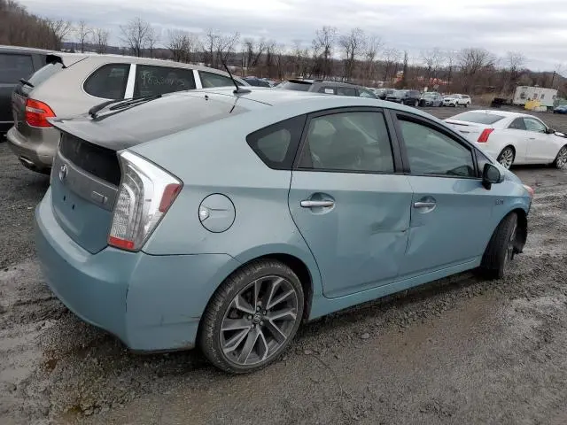 2013 TOYOTA PRIUS PLUG-IN   