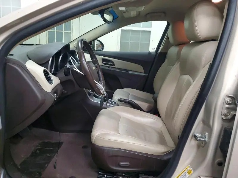 2011 CHEVROLET CRUZE LT  
