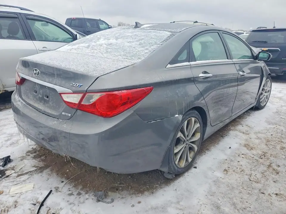 2013 HYUNDAI SONATA SE  