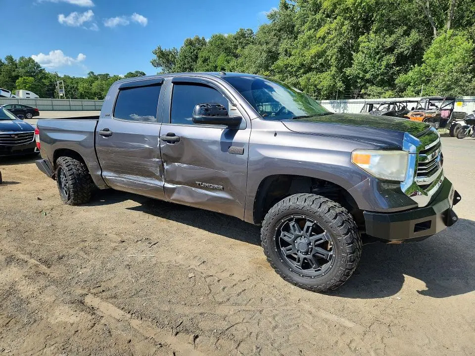 2016 TOYOTA TUNDRA SR5  