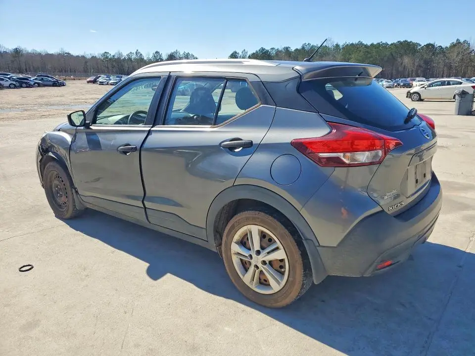 2019 NISSAN KICKS S  