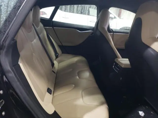 2015 TESLA MODEL S 85D  