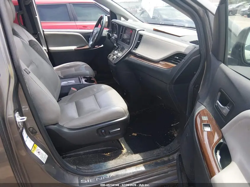 2017 TOYOTA SIENNA LIMITED 7 PASSENGER