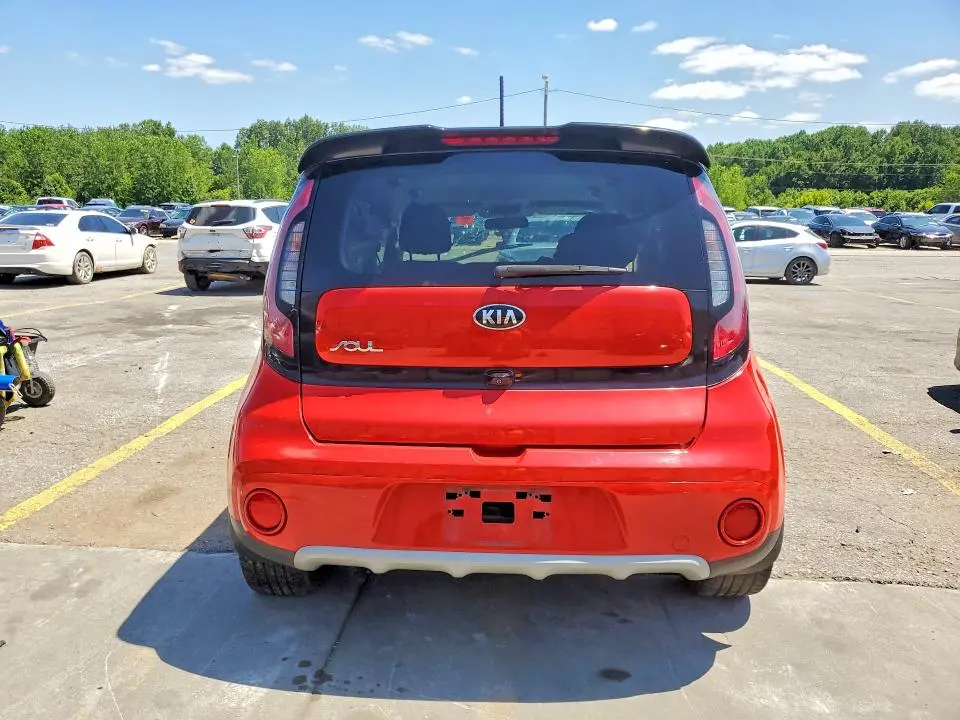 2019 KIA SOUL +  