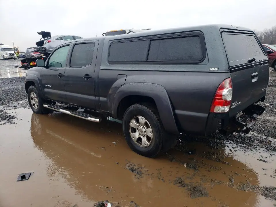 2010 TOYOTA TACOMA V6  