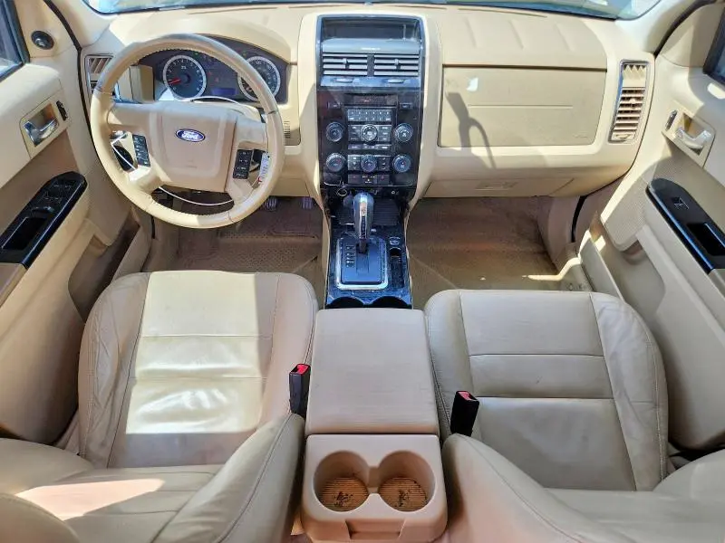 2011 FORD ESCAPE LIMITED  