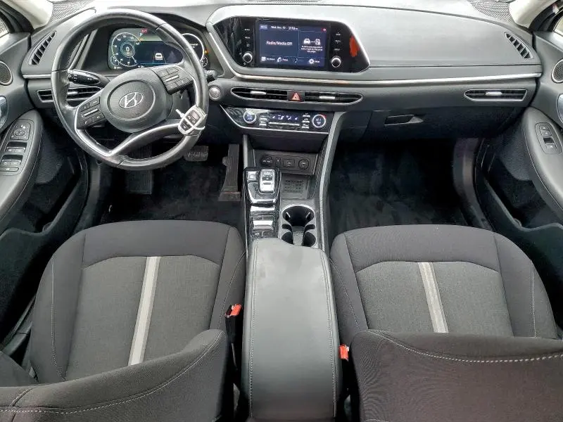 2022 HYUNDAI SONATA SEL  