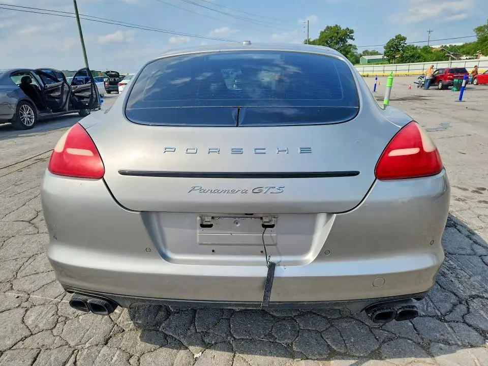 2013 PORSCHE PANAMERA GTS  