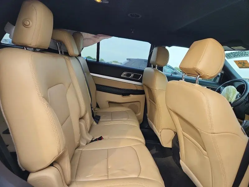 2017 FORD EXPLORER XLT  