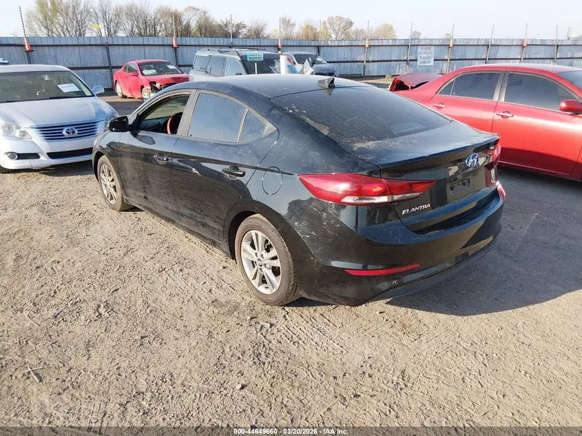 2017 HYUNDAI ELANTRA SE