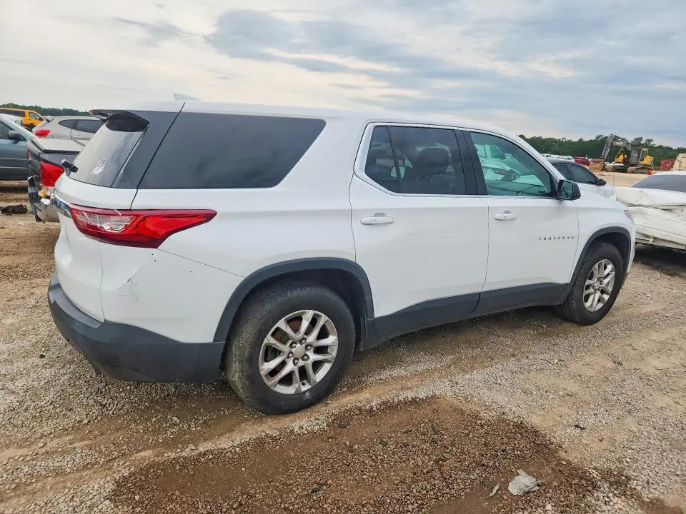 2018 CHEVROLET TRAVERSE LS  