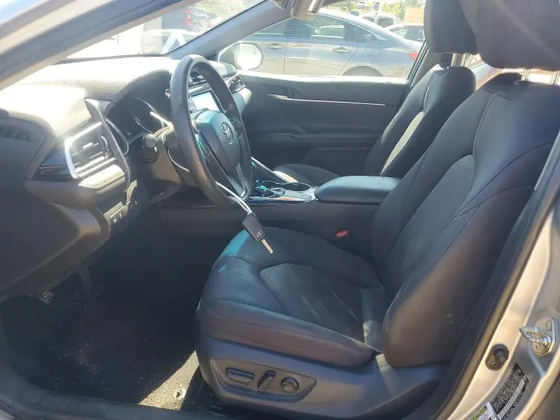2018 TOYOTA CAMRY LE  
