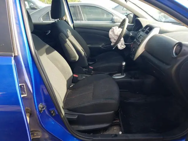 2016 NISSAN VERSA S