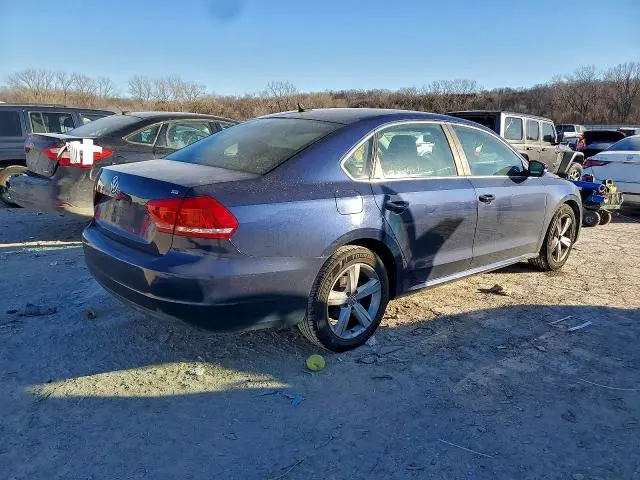 2013 VOLKSWAGEN PASSAT SE  