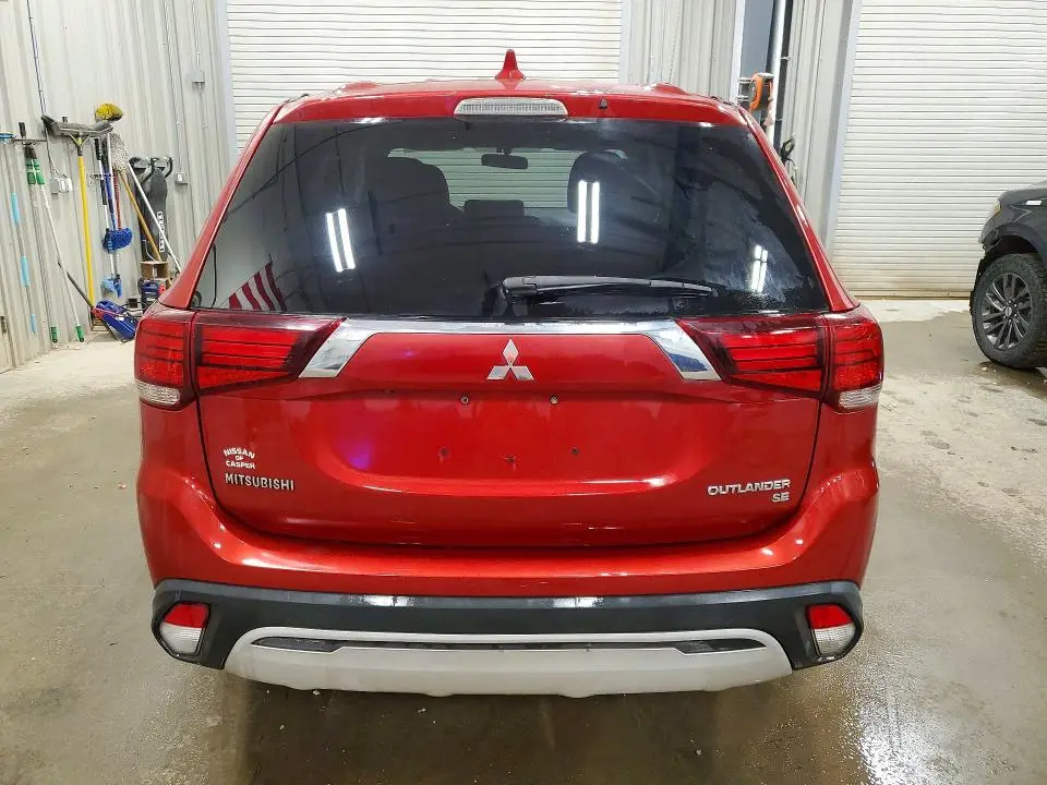 2019 MITSUBISHI OUTLANDER   