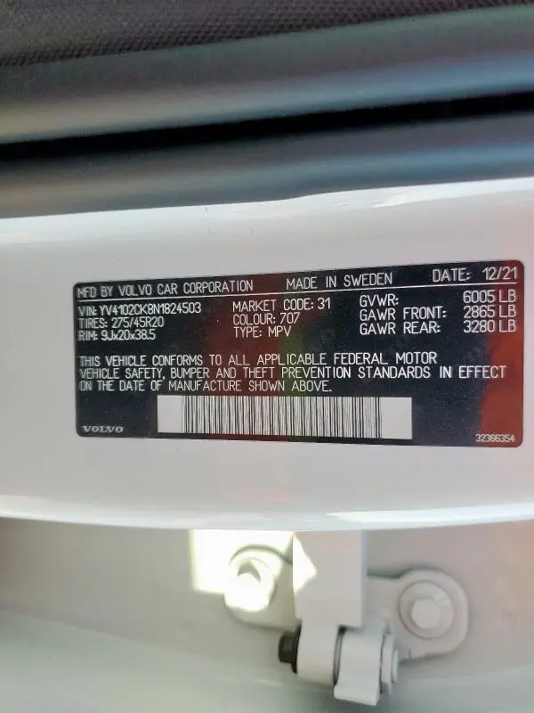 2022 VOLVO XC90 T5 MOMENTUM  