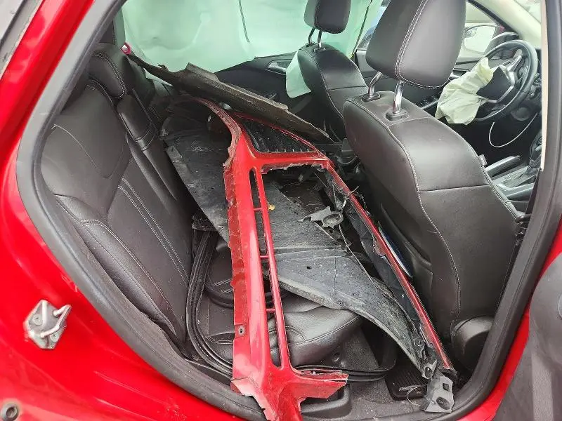 2012 FORD FOCUS TITANIUM  
