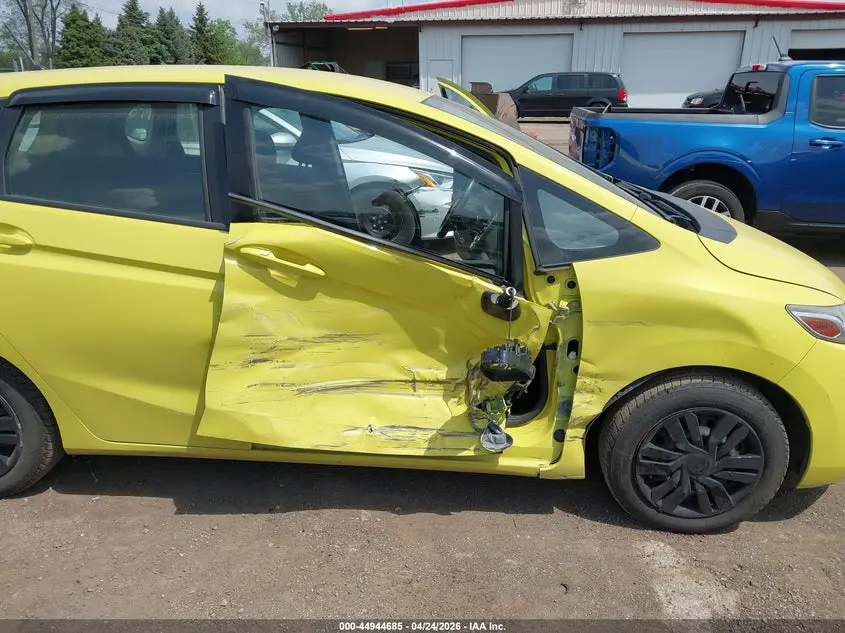 2016 HONDA FIT LX