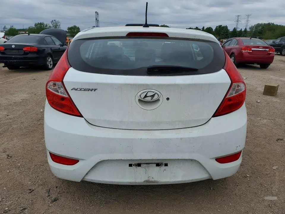2013 HYUNDAI ACCENT GS  