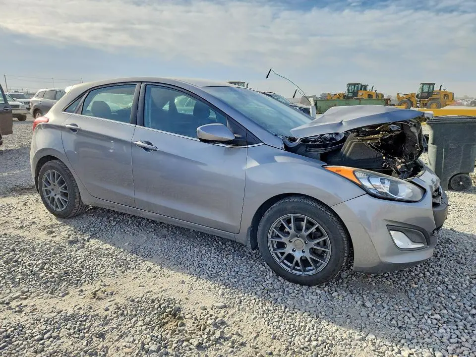 2013 HYUNDAI ELANTRA GT BASE  