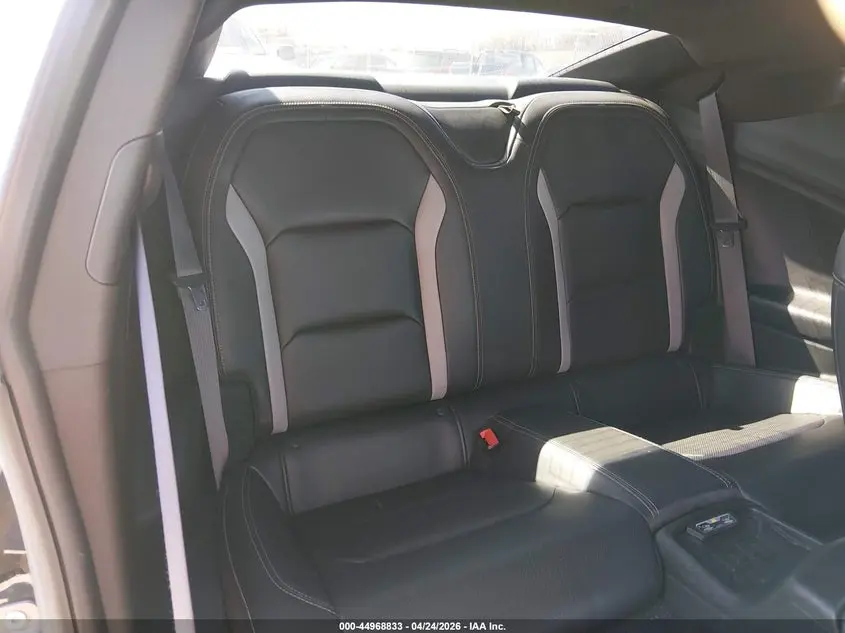 2017 CHEVROLET CAMARO 2LT