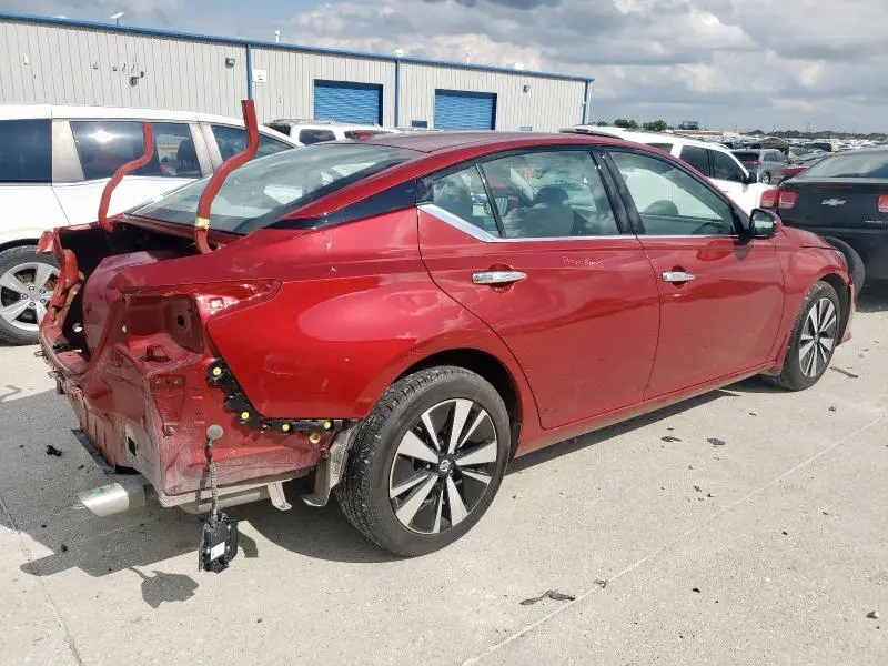 2020 NISSAN ALTIMA SV  