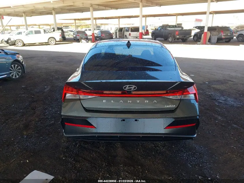 2025 HYUNDAI ELANTRA LIMITED