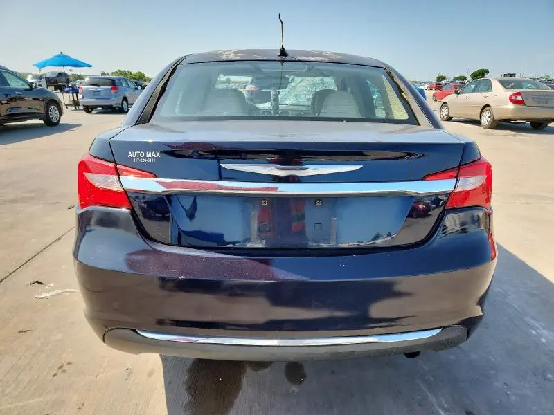 2012 CHRYSLER 200 LX  