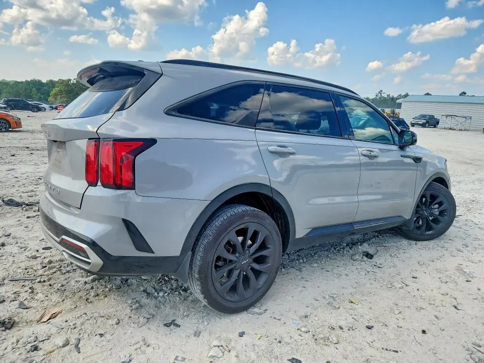 2022 KIA SORENTO SX  