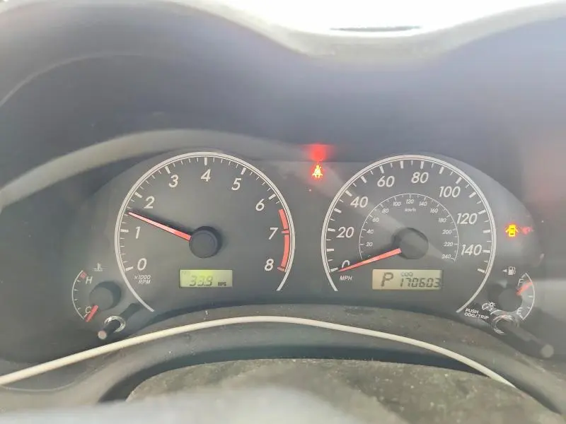 2013 TOYOTA COROLLA LE  