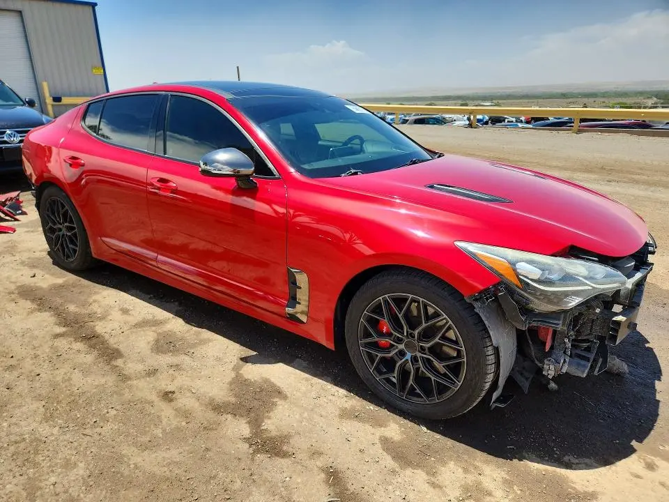 2018 KIA STINGER GT2  