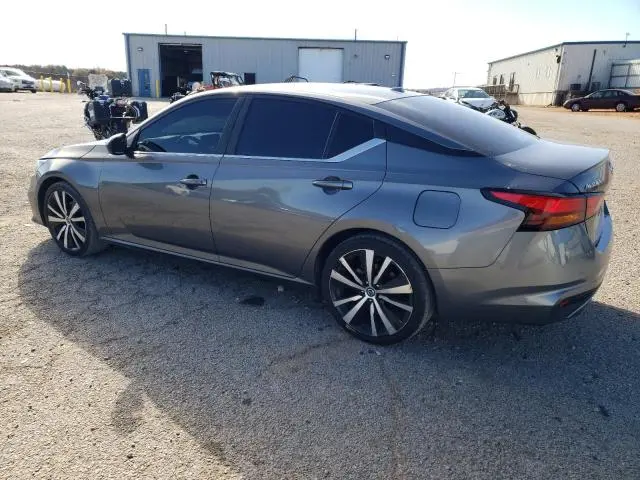 2022 NISSAN ALTIMA SR  