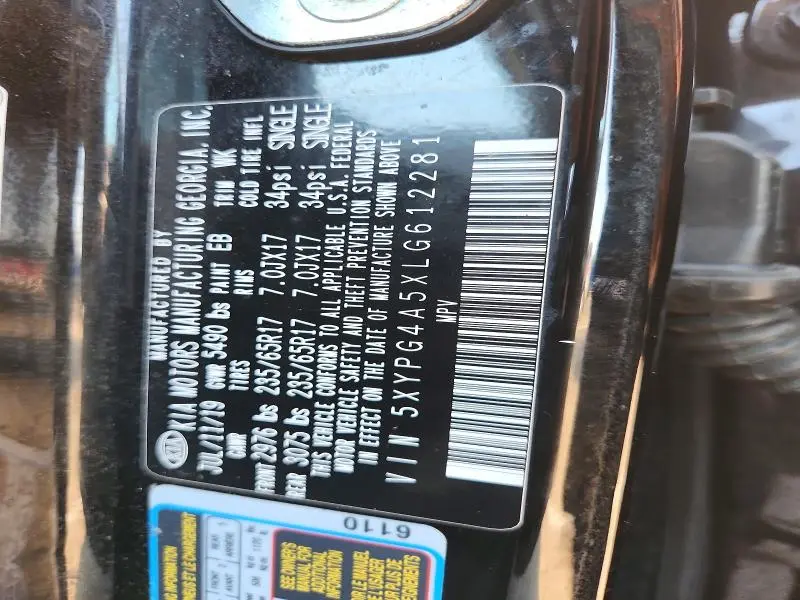 2020 KIA SORENTO S  