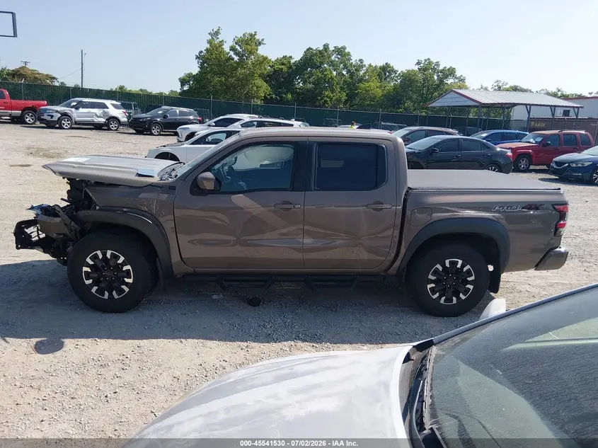 2023 NISSAN FRONTIER PRO-4X 4X4
