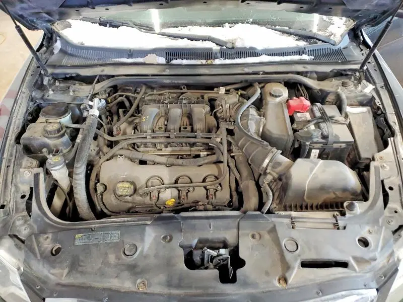 2010 FORD TAURUS LIMITED  