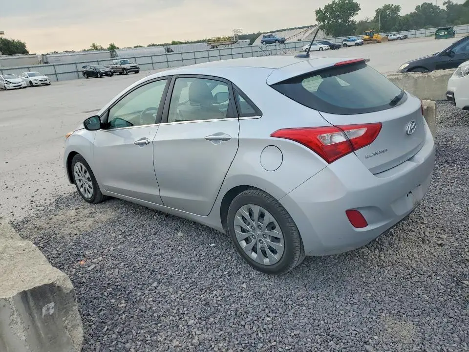 2017 HYUNDAI ELANTRA GT BASE  