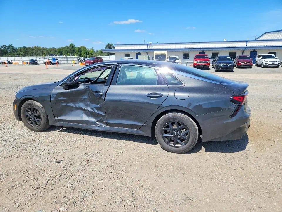 2026 KIA K5 LXS  