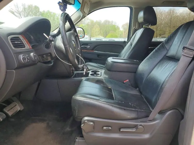 2013 CHEVROLET SUBURBAN K1500 LT  