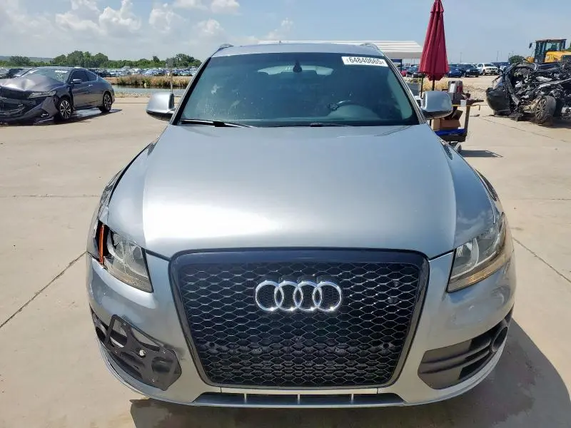 2011 AUDI Q5 PREMIUM  