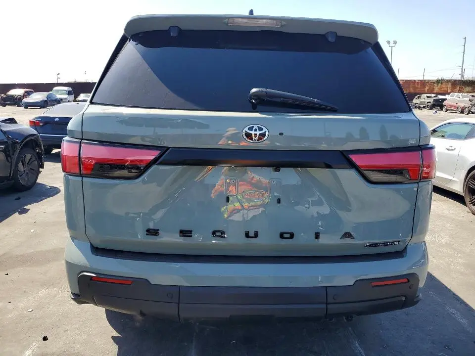 2025 TOYOTA SEQUOIA SR5  