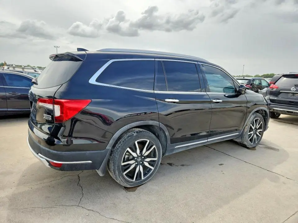 2019 HONDA PILOT TOURING  