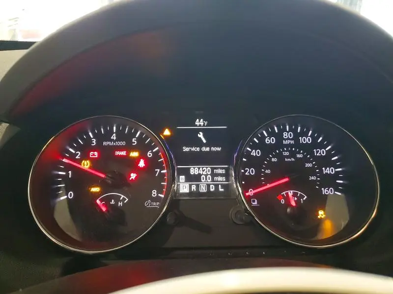 2013 NISSAN ROGUE S  