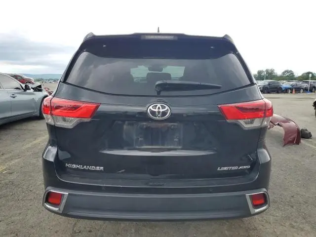 2018 TOYOTA HIGHLANDER LIMITED  