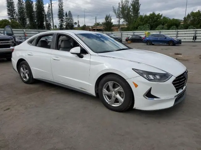 2020 HYUNDAI SONATA SE  