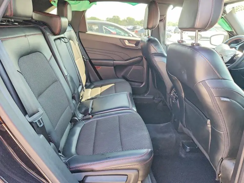 2023 FORD ESCAPE ST LINE  
